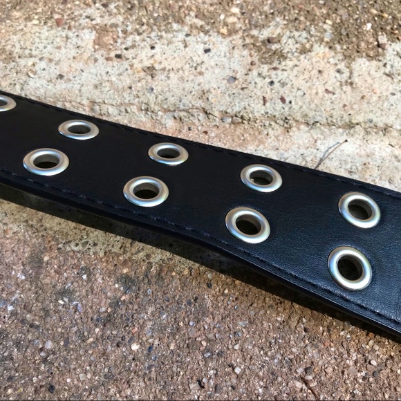 Black ALT Style Belt - 48” - 2” x 1.5” buckle - Picture 4 of 4